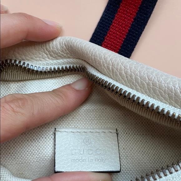 Gucci Fanny Pack Belt Bag - Picture 4 of 7